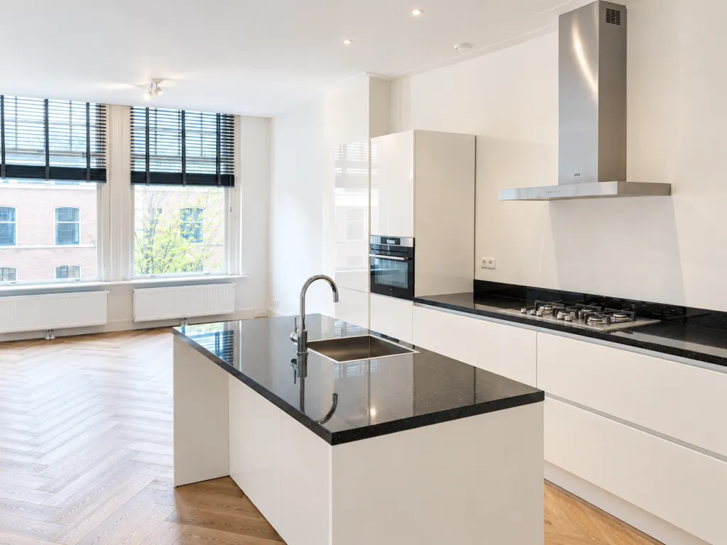 Appartement te huur: Sarphatistraat 209-3, Amsterdam
