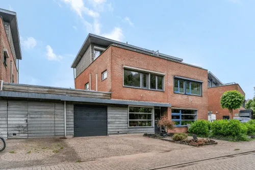Tussenwoning te koop: Sartrestate 50, De States Ede