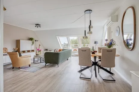 Apartment for sale: Saskia van Uylenburchlaan 44, Burgemeesterswijk Oude Wetering