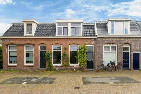 Tussenwoning te koop: Saskiastraat 8, Welgelegen Leeuwarden