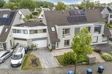 Tussenwoning te koop: Sassingastins 127, Leeuwarden