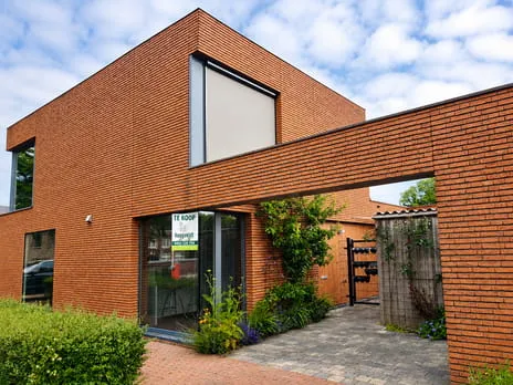Tussenwoning te koop: Satijnstraat 3, Annabuurt en Suytkade Helmond