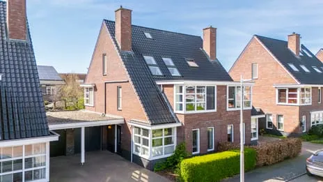 Tussenwoning te koop: Satijnvlinder 43, Het Zand-Oost Utrecht