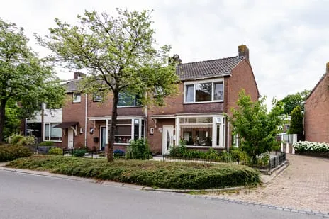 Hoekwoning te koop: Saturnusstraat 16, Noord Hengelo