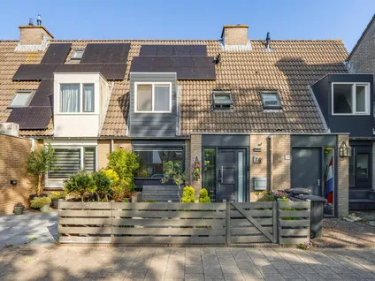 Terraced house for sale: Savelsbos 74, Hoofddorp Overbos Zuid Hoofddorp