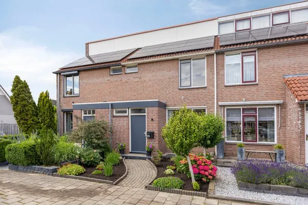 Tussenwoning te koop: Schacht 26, Beuningen-Viermorgen Beuningen Gld