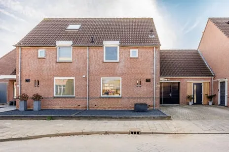 Tussenwoning te koop: Schacht 29, Beuningen-Viermorgen Beuningen (Ge)