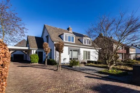 Twee-onder-één-kap te koop: Schadewijkstraat 4, Eersel-kom en Lindeakkers Eersel