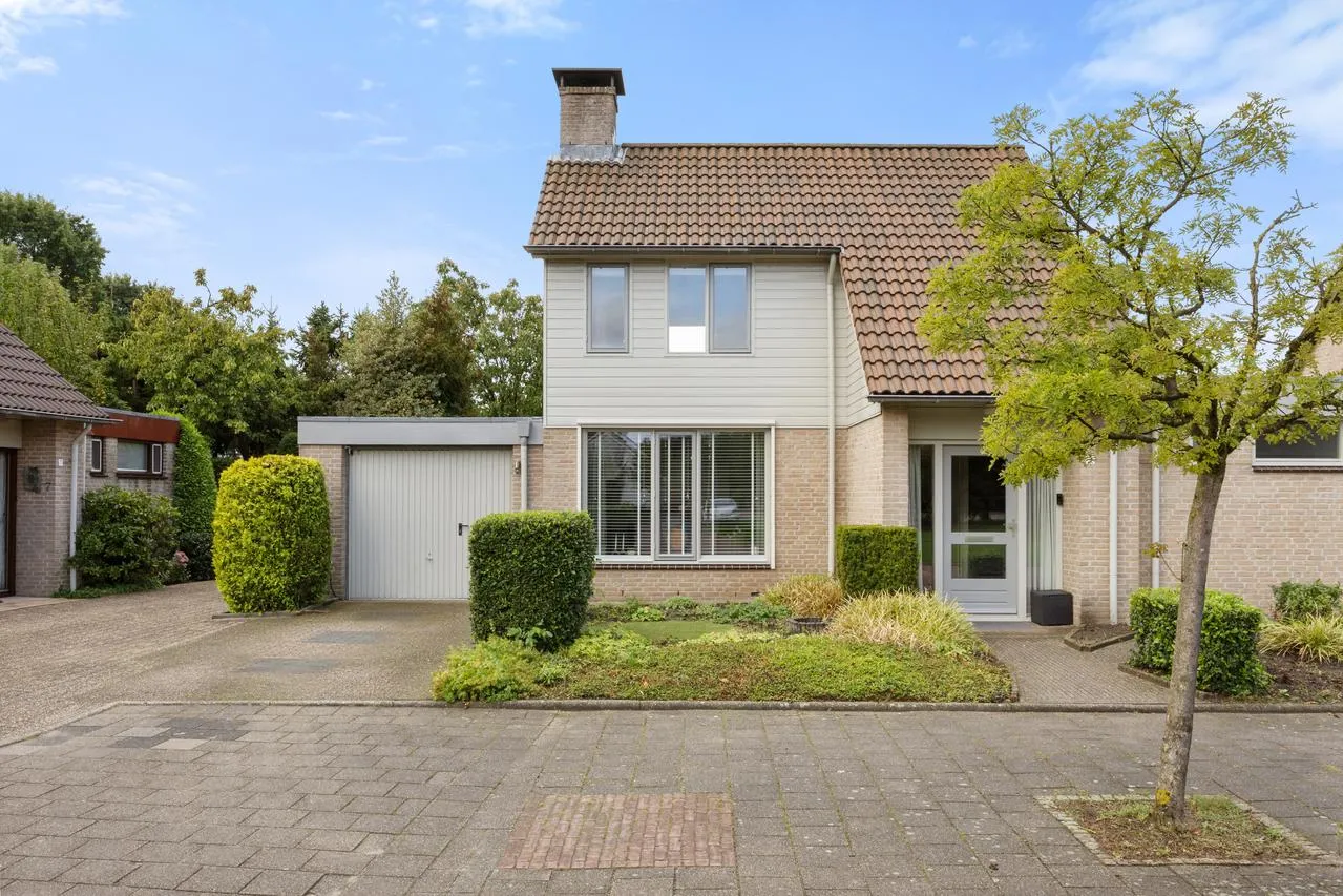 Hoekwoning te koop: Schaepmanhof 9, Barneveld