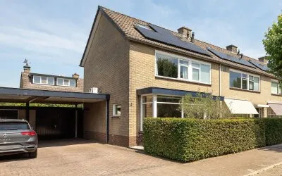 Corner house for sale: Schaepmanlaan 178, Staatsliedenwijk Baarn