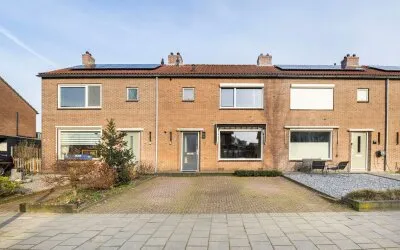 Tussenwoning te koop: Schaepmanstraat 22, Wormshoef Lunteren