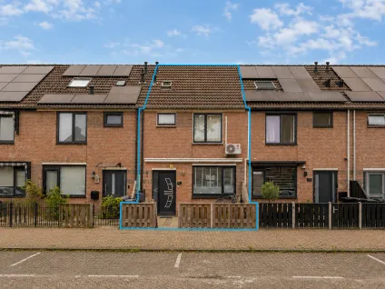 Tussenwoning te koop: Schaesbergstraat 76, Beverwaard Rotterdam