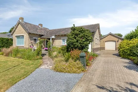 Vrijstaande woning te koop: Schalklaan 18, Kloetinge Kloetinge (Gem. Goes)