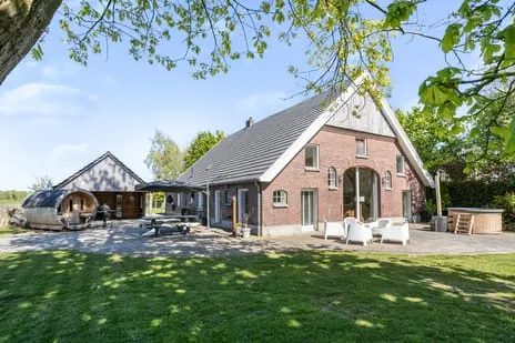 Detached house for sale: Schalmedenweg 17, Verspreide huizen Slangenbeek Hengelo