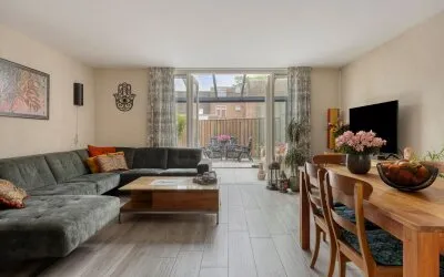 Tussenwoning te koop: Schalmei 74, Zevenkamp Rotterdam