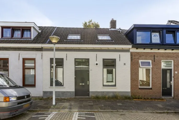Terraced house for sale: Schalmstraat 23, Tuindorp Eindhoven