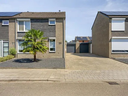 Semi-detached for sale: Schaloenstraat 9, Overhoven Sittard