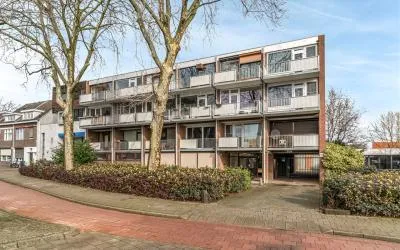 Appartement te koop: Schandelerboord 13D, Burettestraat en omgeving Heerlen