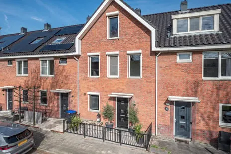Tussenwoning te koop: Schans 12, Bolwerk Berkel En Rodenrijs