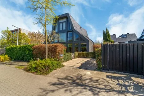 Twee-onder-één-kap te koop: Schans 77, Vijfhuizen Stellinghof Vijfhuizen
