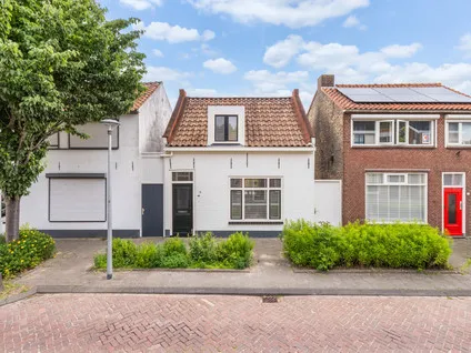Vrijstaande woning te koop: Schanspoort 12, Klundert Klundert