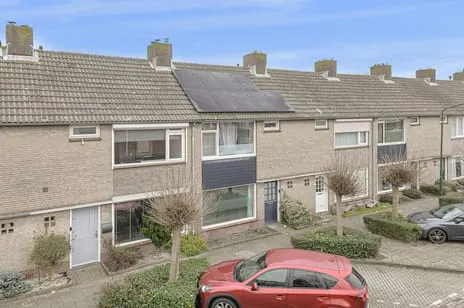 Tussenwoning te koop: Schansweg 15, Geertruidenberg-West Geertruidenberg