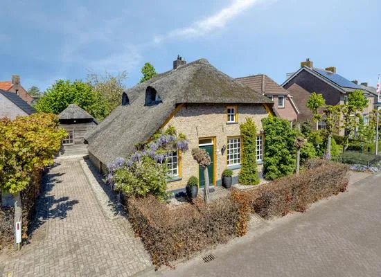 Vrijstaande woning te koop: Schanswijk 14, Elshout Elshout