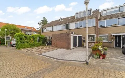 Tussenwoning te koop: Schapedel 17, Duinpark Noordwijk