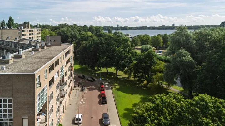 Apartment for sale: Schapendreef 353, Oud Crooswijk Rotterdam