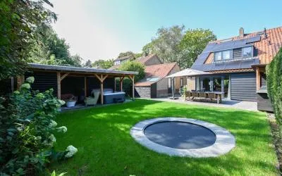 Twee-onder-één-kap te koop: Schapendrift 7, Blaricum-Dorp Blaricum