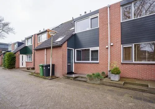 Tussenwoning te koop: Schapenpad 4, Delft