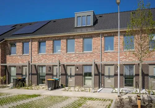 Tussenwoning te koop: Schapenveld 39, Beneden-Leeuwen