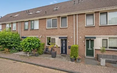 Tussenwoning te koop: Scheepswerf 14, Klein Plaspoelpolder Leidschendam