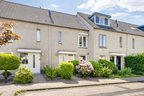 Tussenwoning te koop: Scheerlingstraat 3, De Vughtse Hoeven Vught