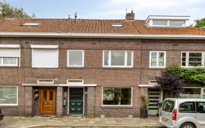 Tussenwoning te koop: Scheidingstraat 52, Schrijversbuurt Eindhoven