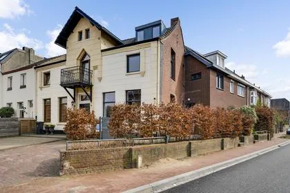 Tussenwoning te koop: Scheidingsweg 2, Kapel-Muggenbroek Roermond