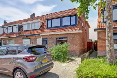 Corner house for sale: Scheldestraat 77, Goes-West Goes