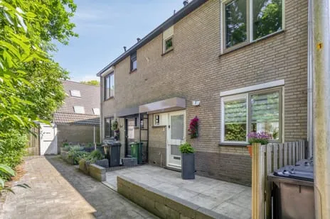 Tussenwoning te koop: Schelfhout 3, Zwartenhoek Monster