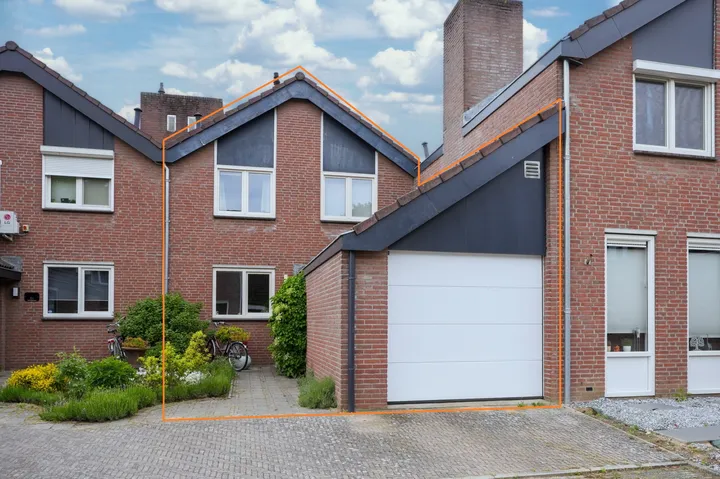 Tussenwoning te koop: Schelkens-ven 13, Kern Horn Horn