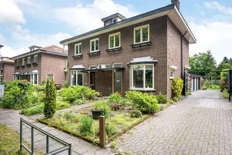 Twee-onder-één-kap te koop: Schellerbergweg 11, Schellerlanden Zwolle
