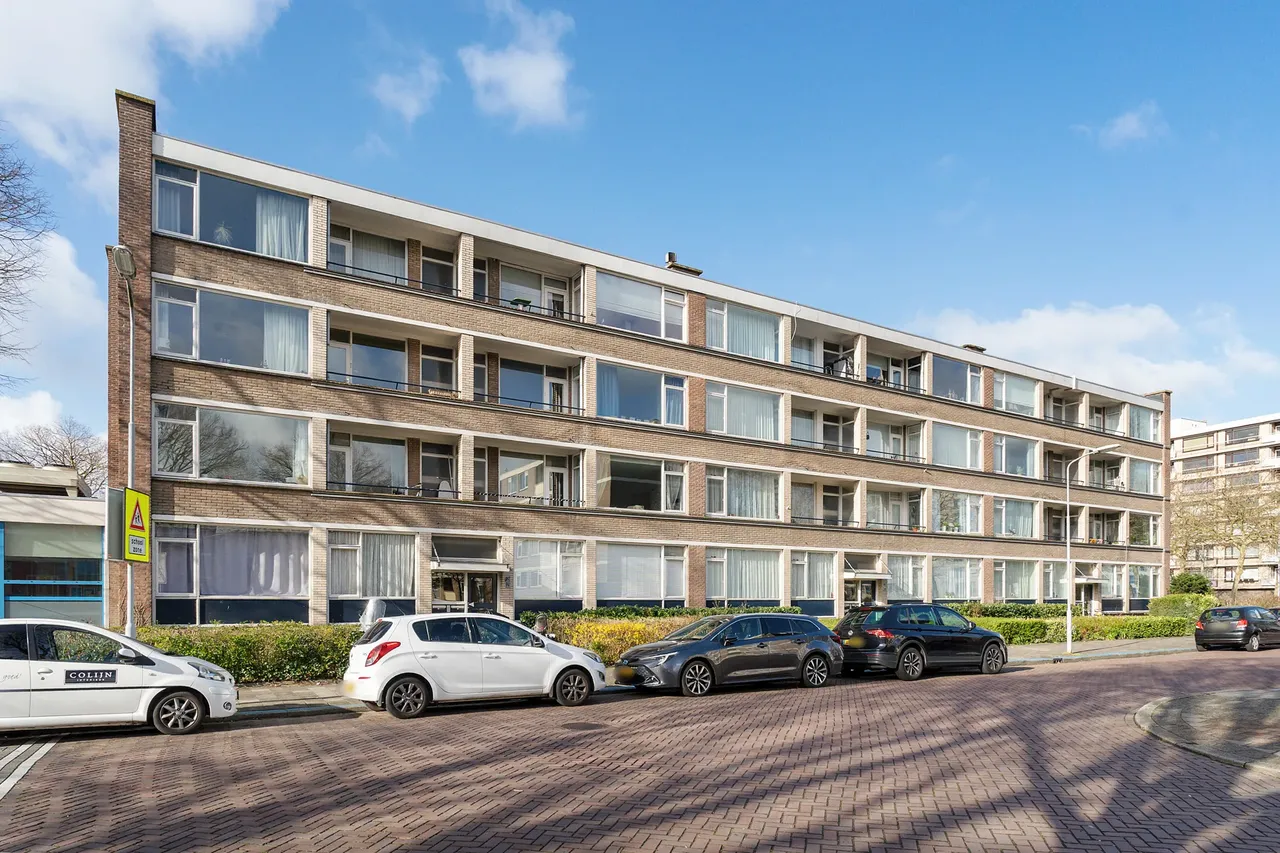 Appartement te koop: Scheltuslaan 213, Voorburg