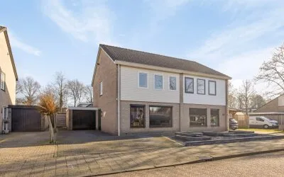Twee-onder-één-kap te koop: Schemperserf 65, Staphorst-Zuid Staphorst