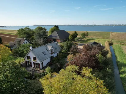 Vrijstaande woning te koop: Schenkeldijk 9, Verspreide huizen in het Westen Dinteloord