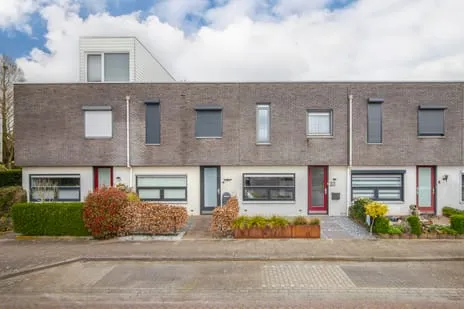 Tussenwoning te koop: Schenkelskamp 23, Elst (Ge)