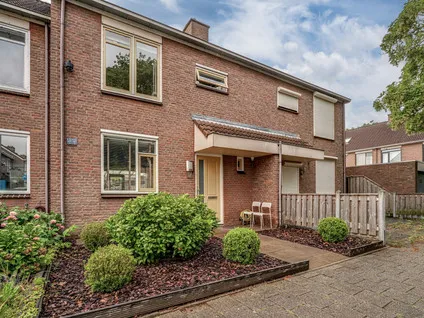 Tussenwoning te koop: Schepen van der Camerstraat 17, Kronenburg Arnhem
