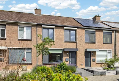 Terraced house for sale: Schepen van der Camerstraat 22, Kronenburg Arnhem