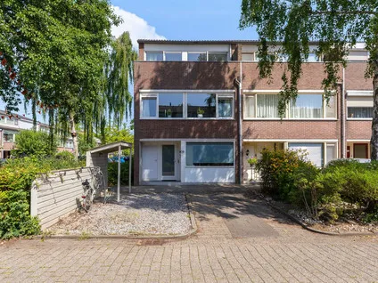 Corner house for sale: Schepenen 19, Risdam-Zuid - Buurt 20 08 Hoorn
