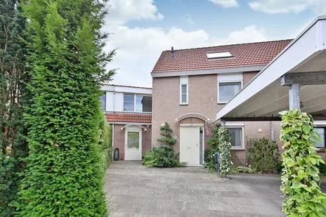 Tussenwoning te koop: Schepenen 26, Naarden