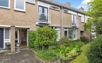 Tussenwoning te koop: Schepenenstraat 20, Geldrop
