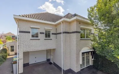 Vrijstaande woning te koop: Schepenlaan 9, Mijnsheerenland